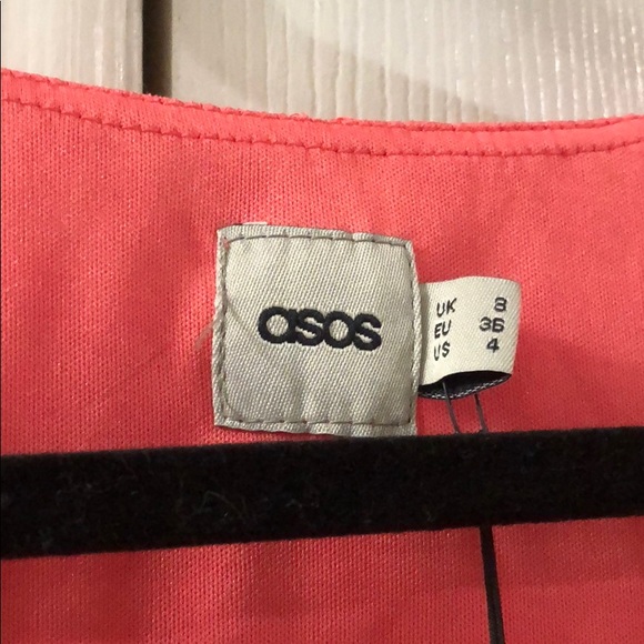 BRAND NEW DRESS - Picture 4 of 6